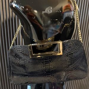 Michael Kors Black Snakeskin Embossed Clutch/Crossbody Bag – Gold Chain Strap &